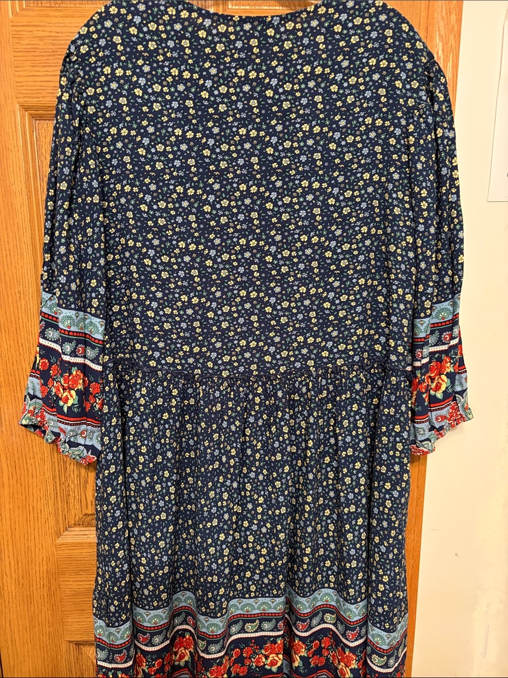 Blue Floral Boho V-Neck Dress with Red Accent - Picture 5 of 8